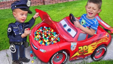 Toy Car, Gumball Machine, Learn Color Video